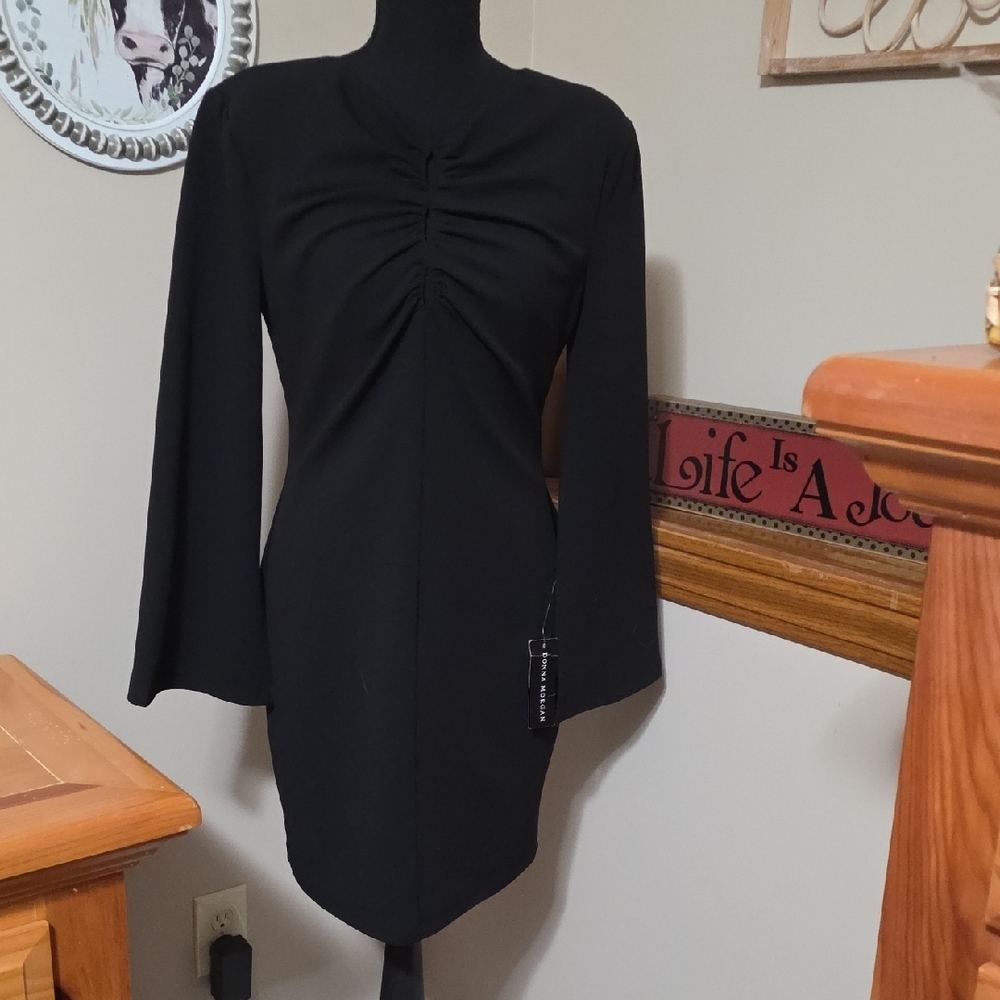 Donna Morgan Classic Black Dress